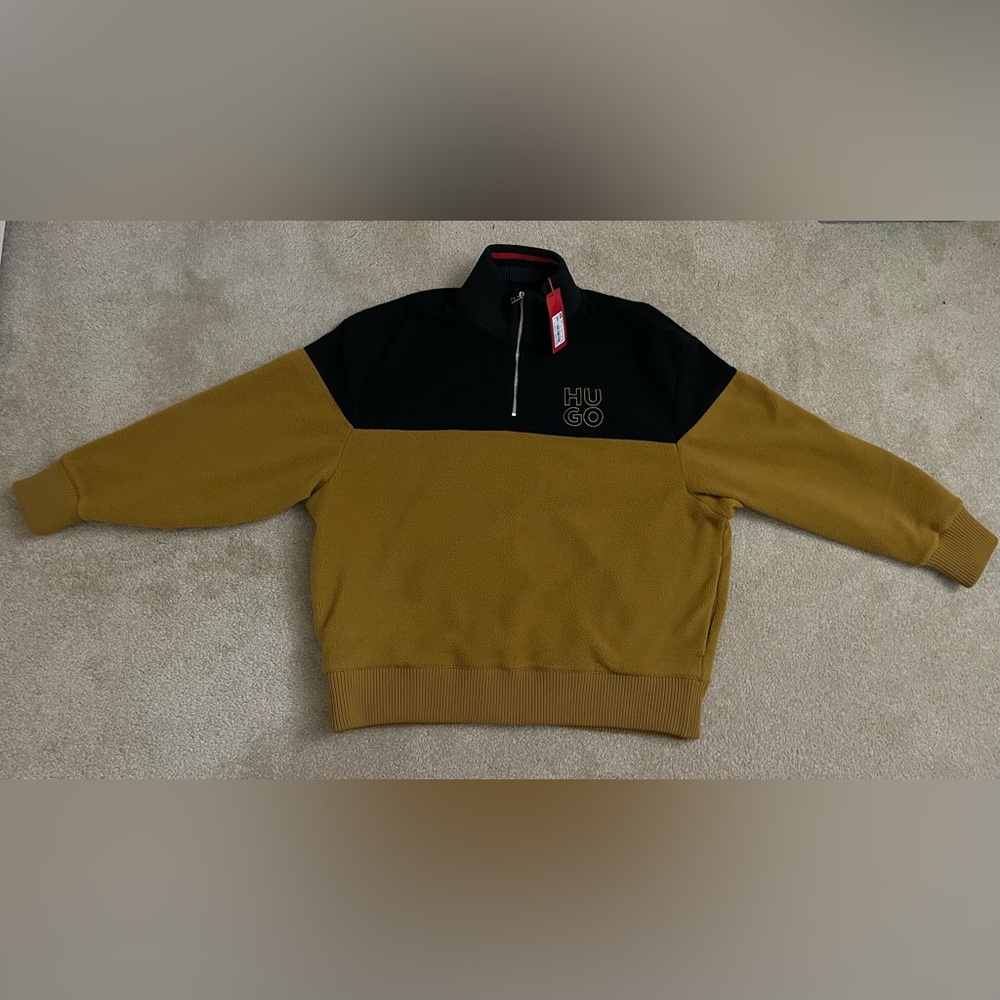 Hugo Boss Men’s 1/4 Zip Up Sweater Size XL